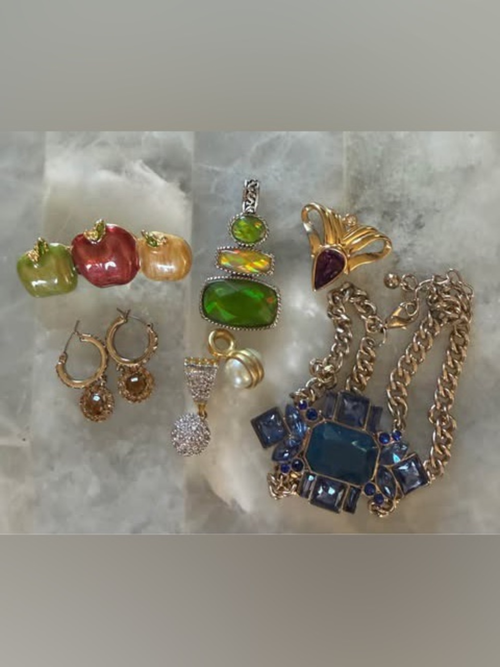 Vintage RMN Signed Iridescent Green Silver Slide Pendant Jewelry Bundle
